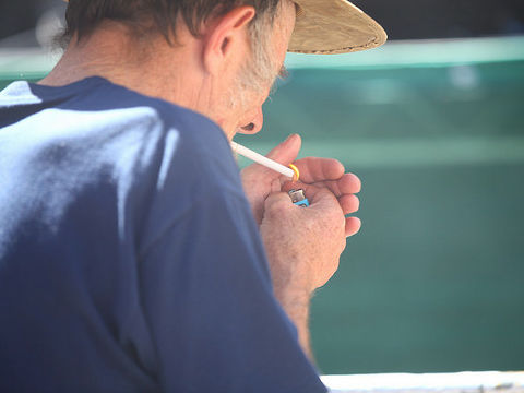 アメリカ合衆国で高齢者の大麻使用が爆増中、理由はもちろん…