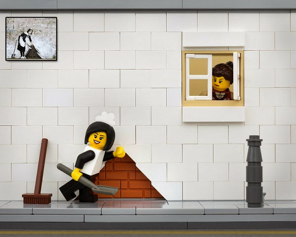 バンクシー（Banksy）の有名作品をレゴで再現した「Bricksy」の世界が素敵なことに | Buzzap！