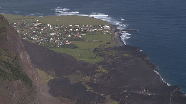動画 世界で最も孤立した有人島 南大西洋のトリスタンダクーニャとは Buzzap