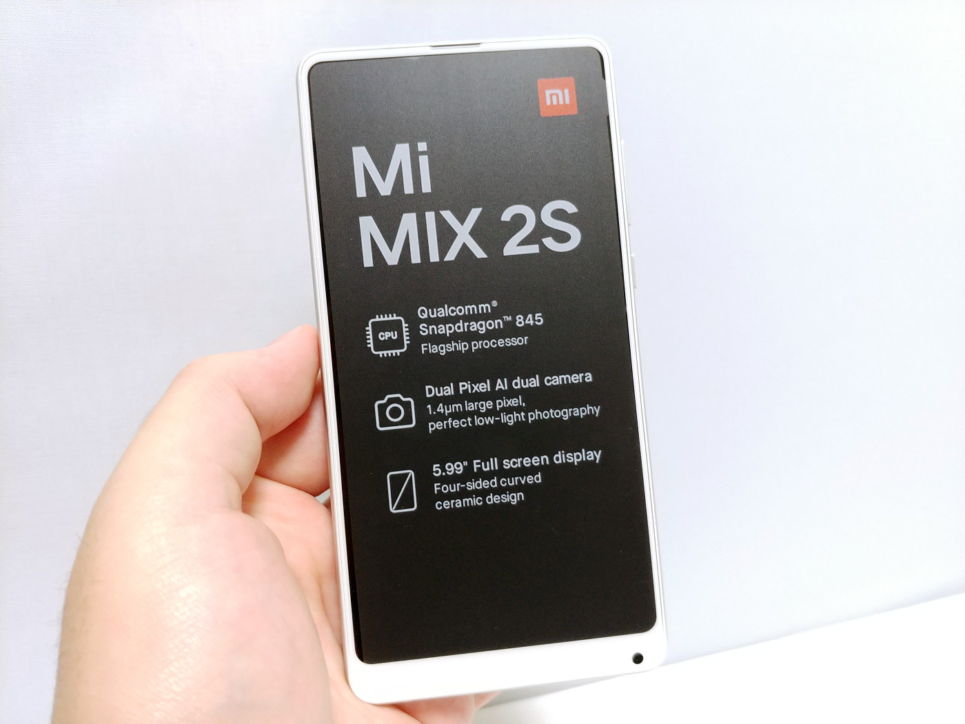 【限定クーポン】今一番お買い得な「Xiaomi Mi Mix 2s」レビュー、iPhone Xを徹底的にコケにしたハイエンド格安スマホ