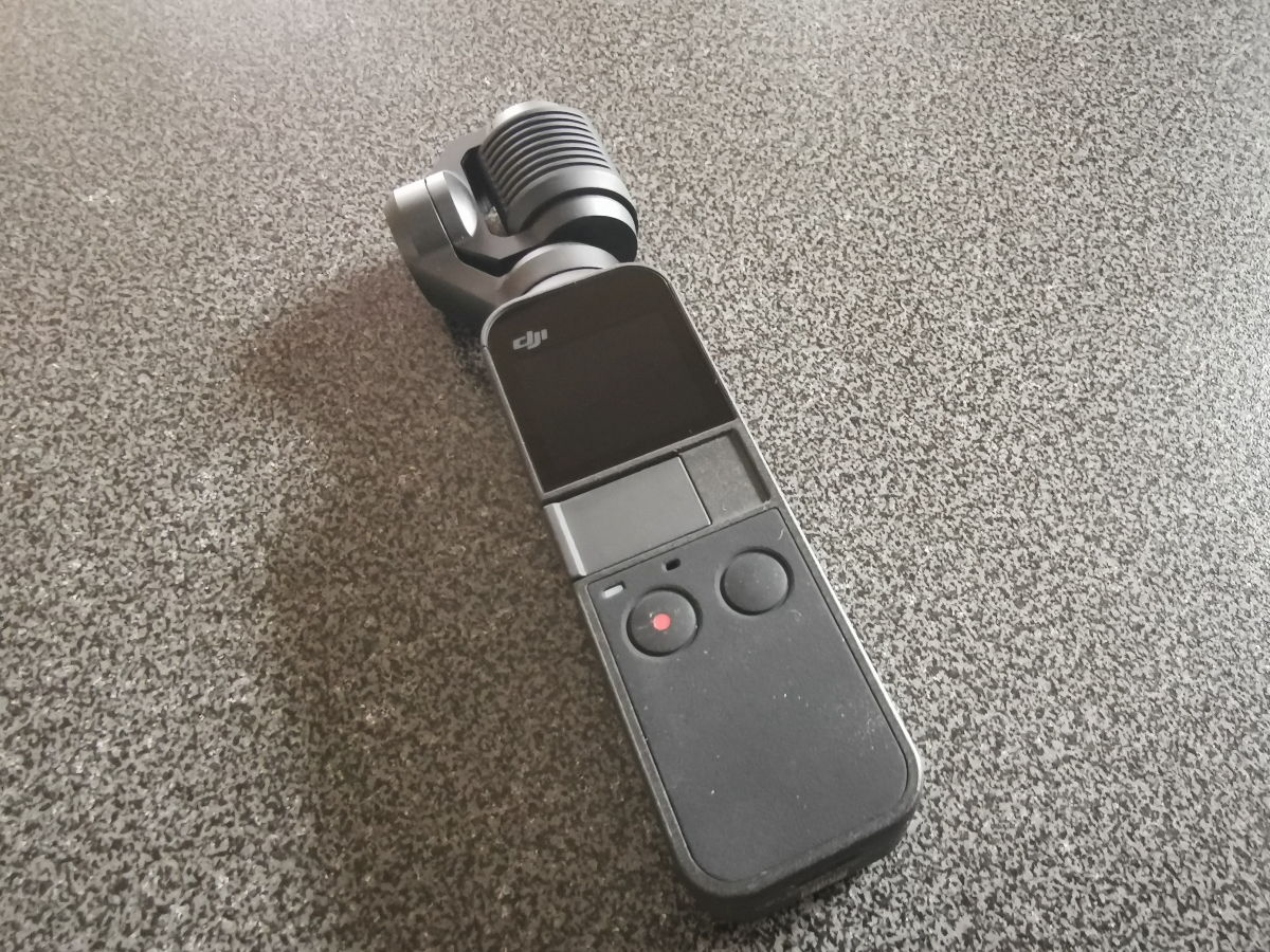 大反響の超小型4Kジンバルカメラ「DJI Osmo Pocket」レビュー、手のひらサイズでド迫力の風景を撮影可能に | Buzzap！
