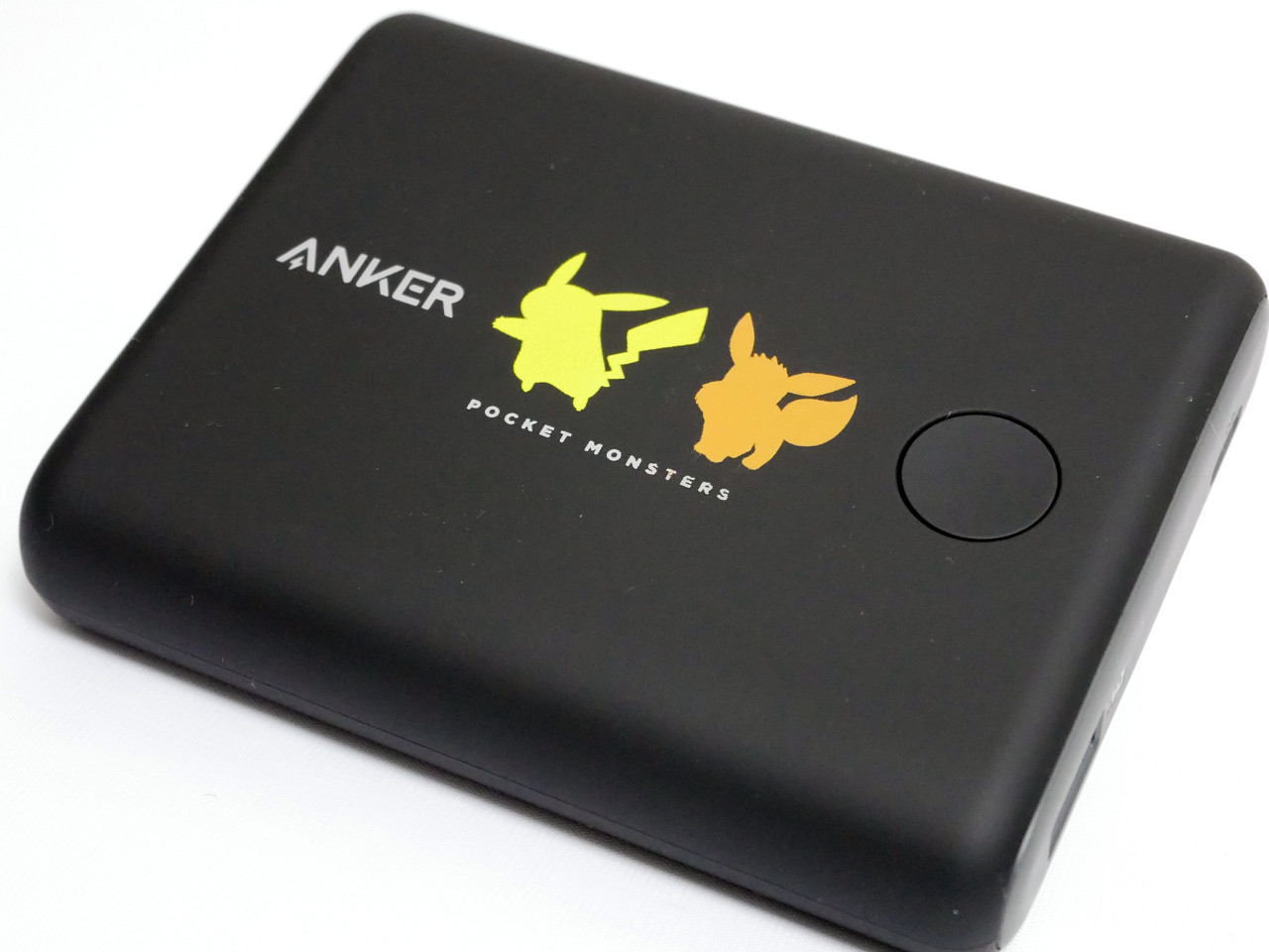 大人気】ポケモン好き必携の「Anker PowerCore 13400 Pokemon Limited 