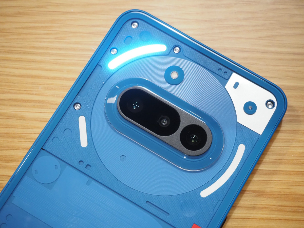 楽天モバイル「Nothing Phone(3a)」半額以下の一括2万4900円に、望遠