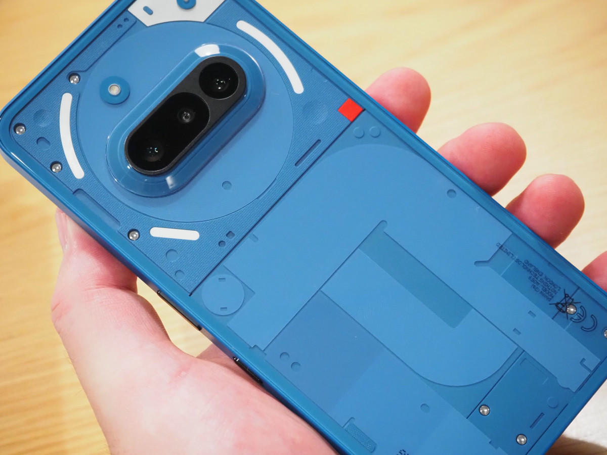 Nothing Phone(4a)」スペック流出、新型格安デザインスマホ発売が正式