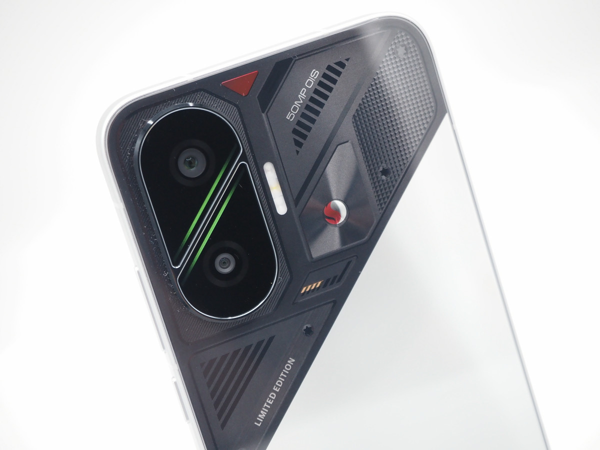 Xiaomi「POCO F7」捨て値で投げ売り、6.83インチ有機ELや超高性能